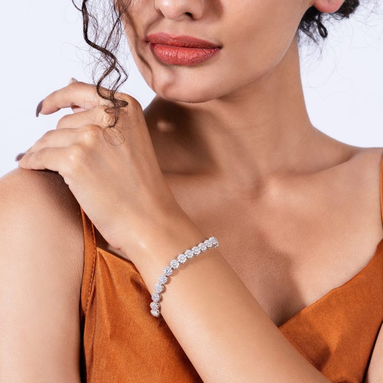 Luxuria Line Bracelet