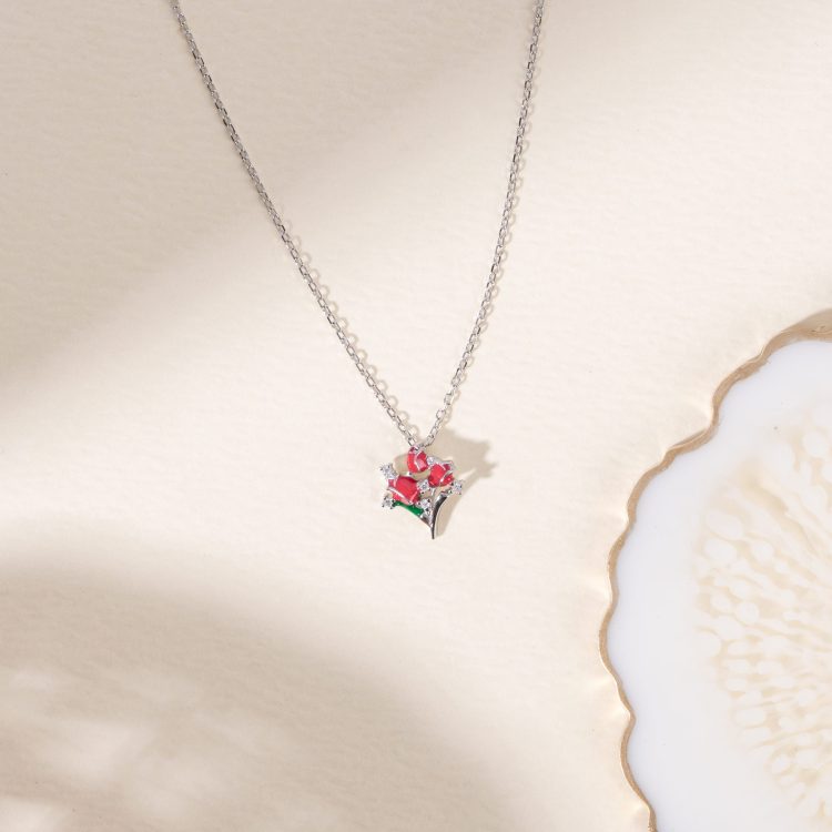 Blooming Scarlet Necklace