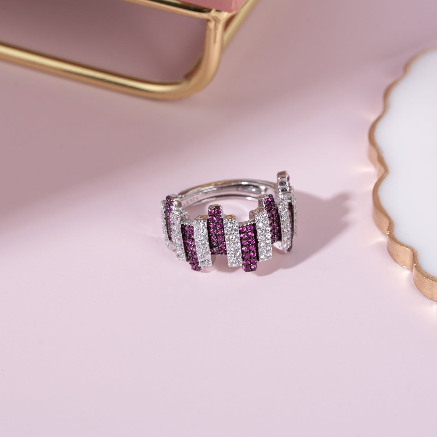 Rosette Glint Ring