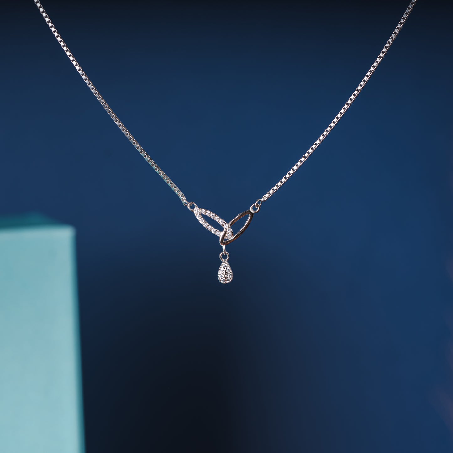 Silver Leaflets Necklace