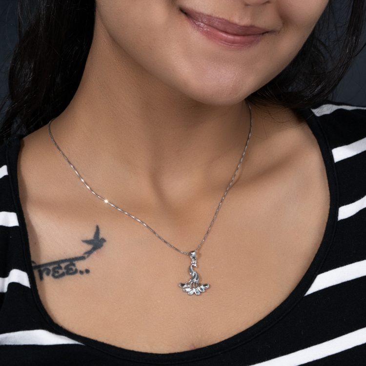 Silver peacock Pendant Necklace