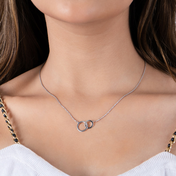 Double Interlocking Circle Silver Pendant