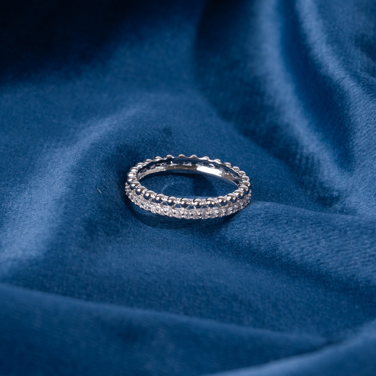Dual Gleam Stack Rings