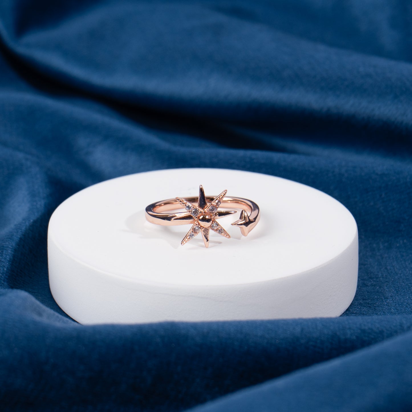 Twinkling Star Wrap Silver Ring