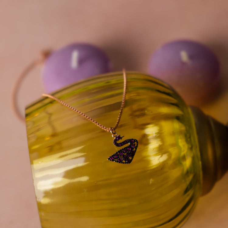 Sparkling Treasure Swan Y Necklace