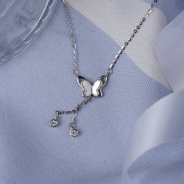 TwinLustré Butterfly Pendant