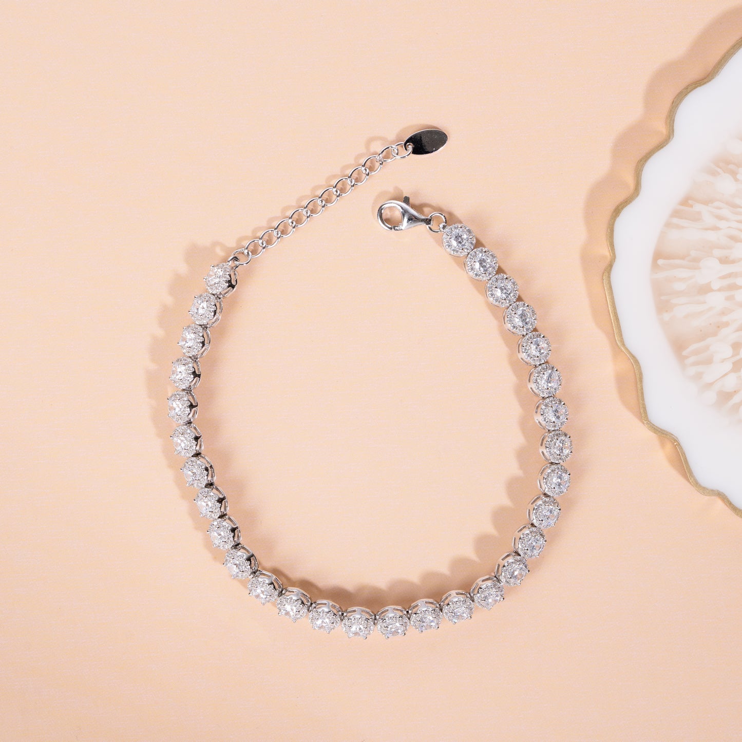 Lustrous Halo Bracelet