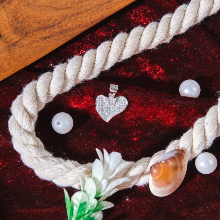 Diamondesque Heart Pendant