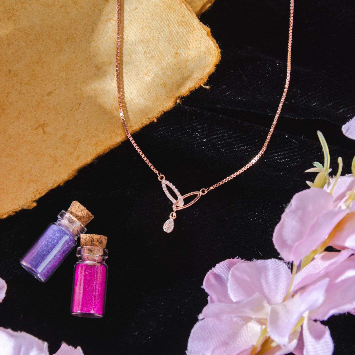 Silver Leaflets Necklace