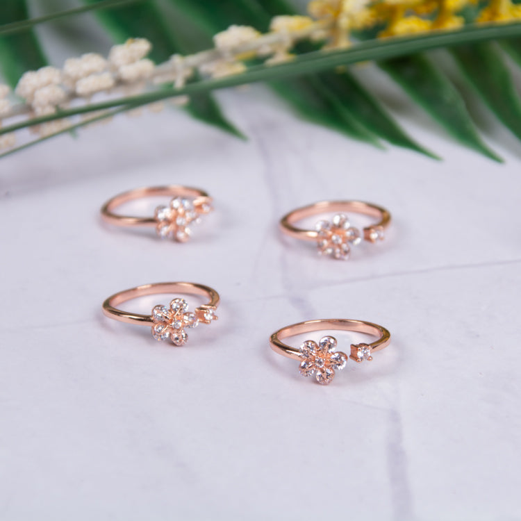 Blossom Sparkle Rose Gold Silver Toe Ring