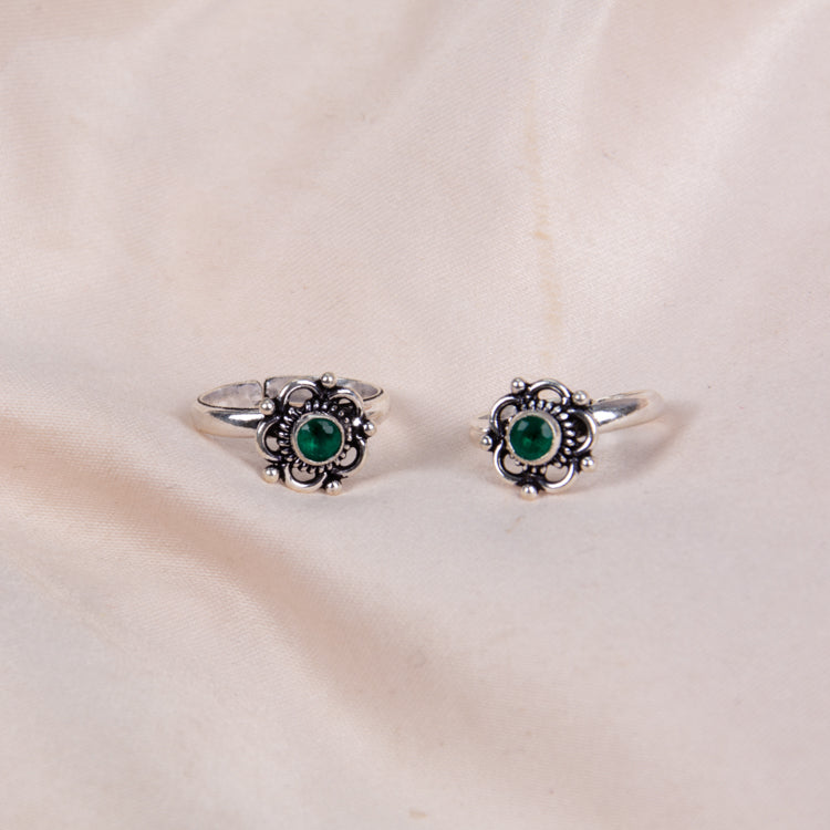 Verdant Charm Floral Silver Toe Rings