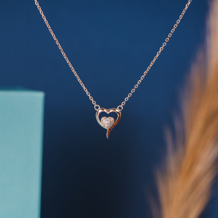 Rosy heart necklace