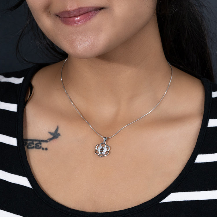 Floral Cluster Pendant Necklace
