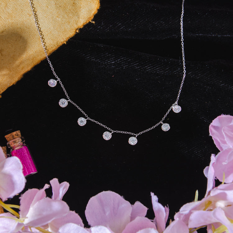 Delicate Floral Pendant Necklace