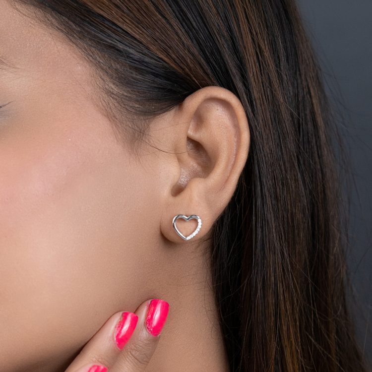 Twinkle Heart Earrings
