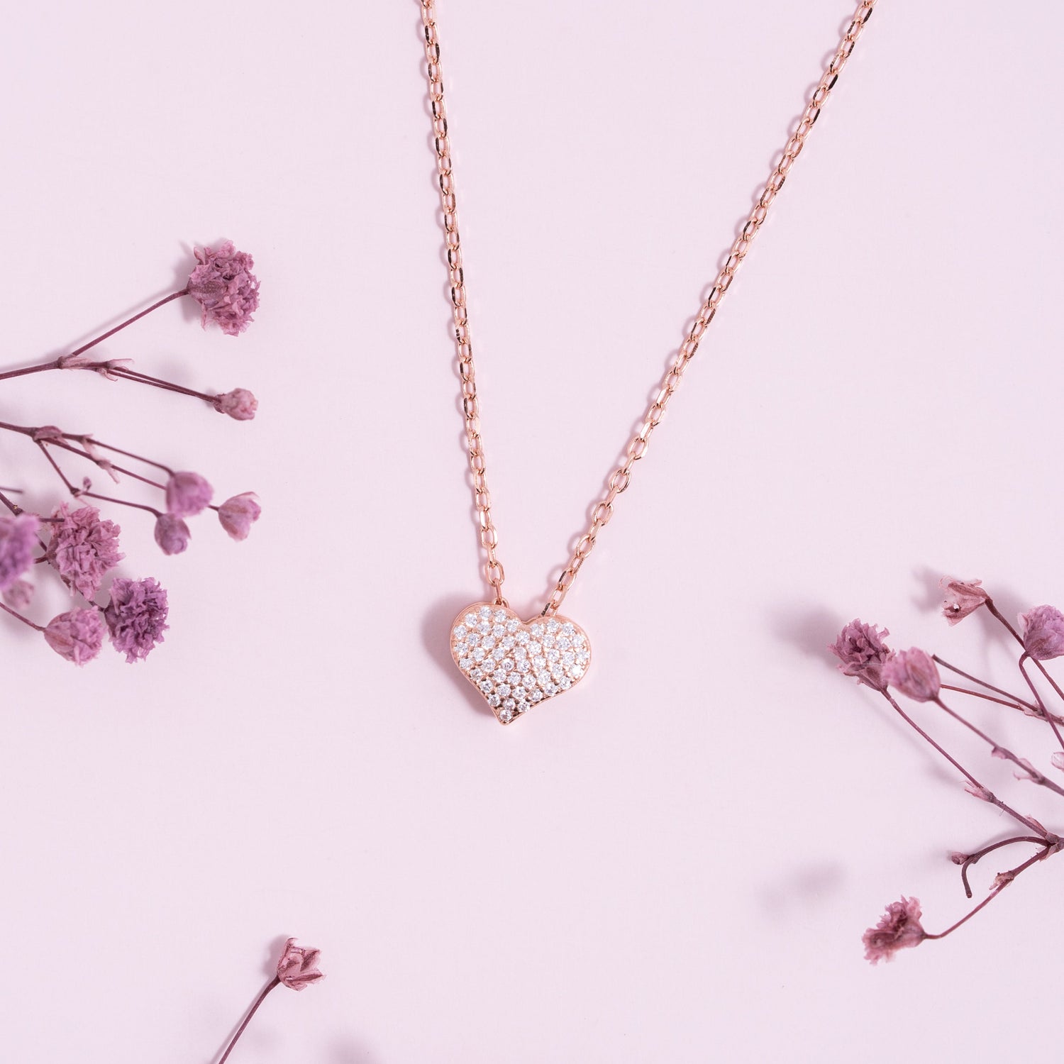 Necklaces & Pendants