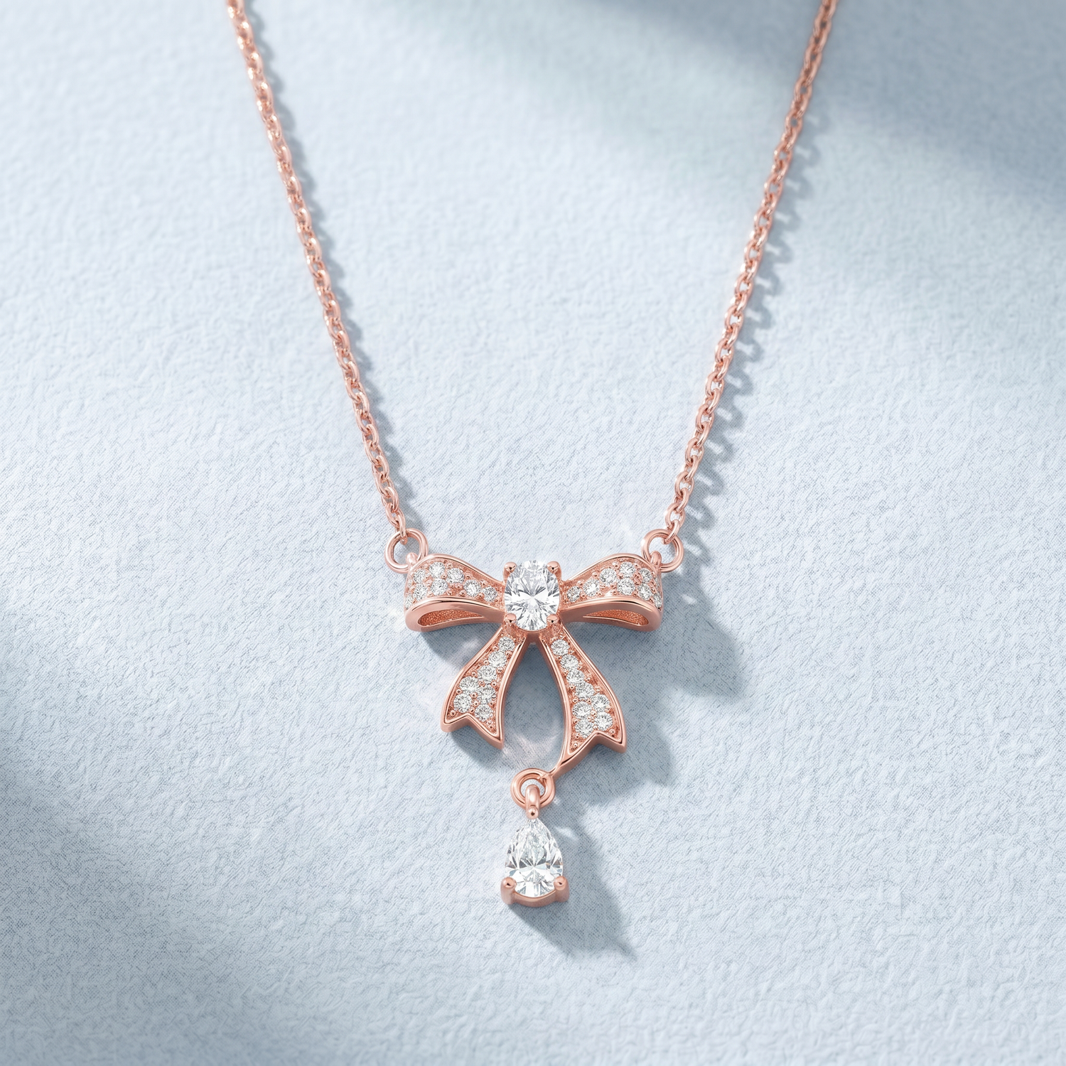 Necklaces & Pendants