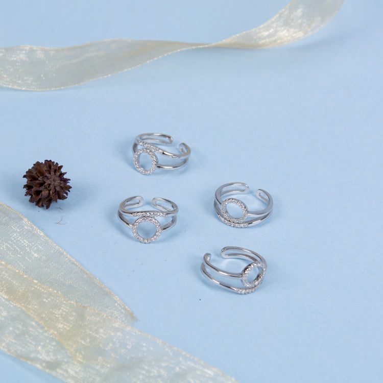 Silver labyrinth Toe rings