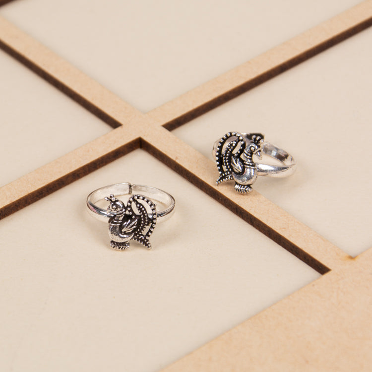 Peacock Paradise Silver Toe Ring