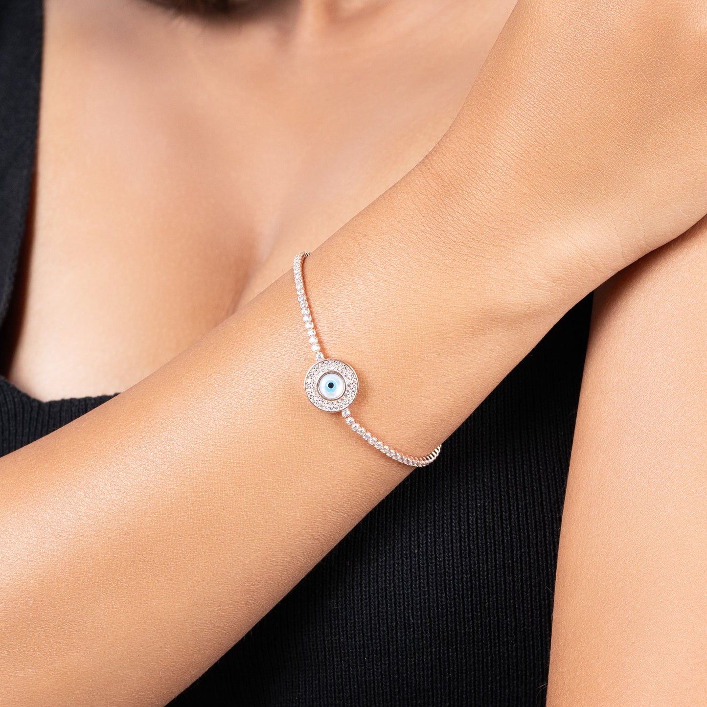 Silver Radiant Gaze Bracelet