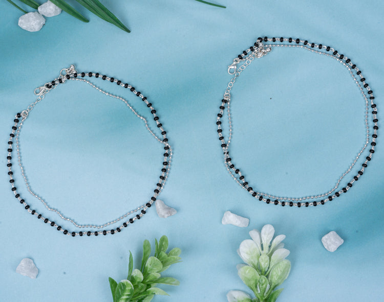 Black beauty Anklet