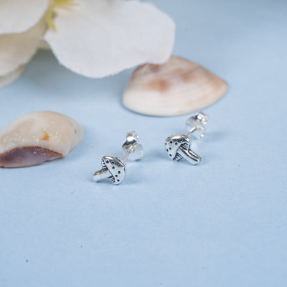 Miss Jaunty Silver Earrings