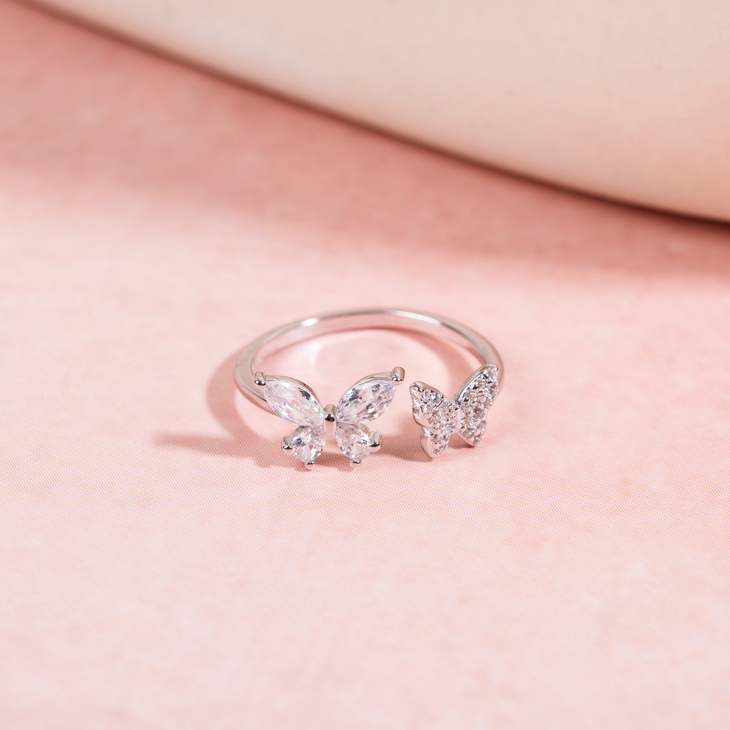 Bloom & Fly Ring