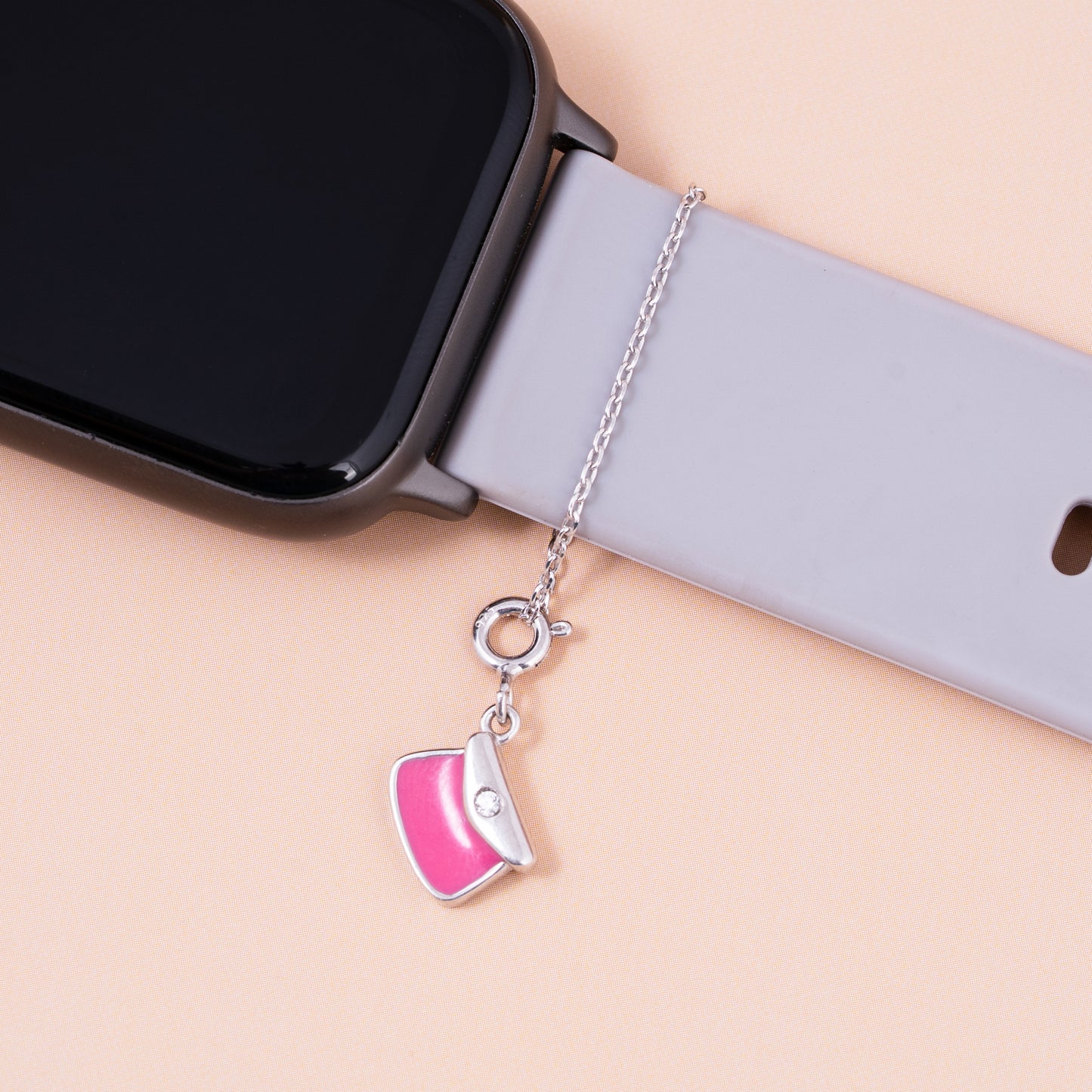 Clutch Sync Silver Charm