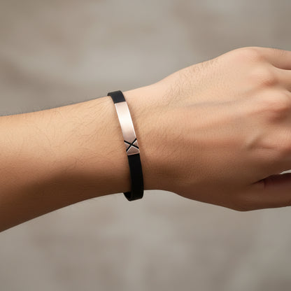 Crossline Essence Bracelet