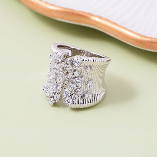 Crystal Crest Silver Ring
