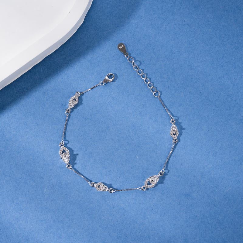 Tender Heart Bracelet