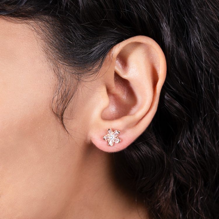 Floweret Spark Studs