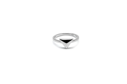 Geometric Apex Ring
