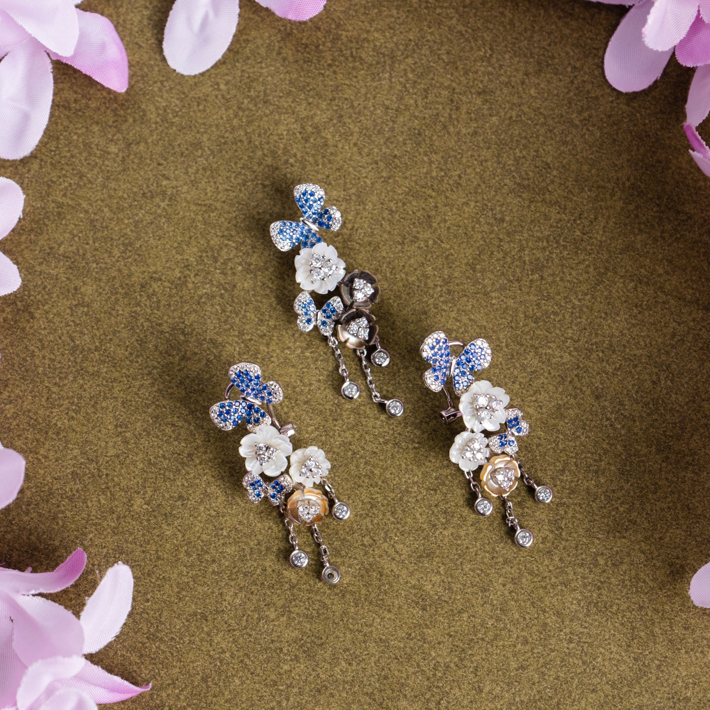 Dancing Butterflies and Blossoms Harmony Set