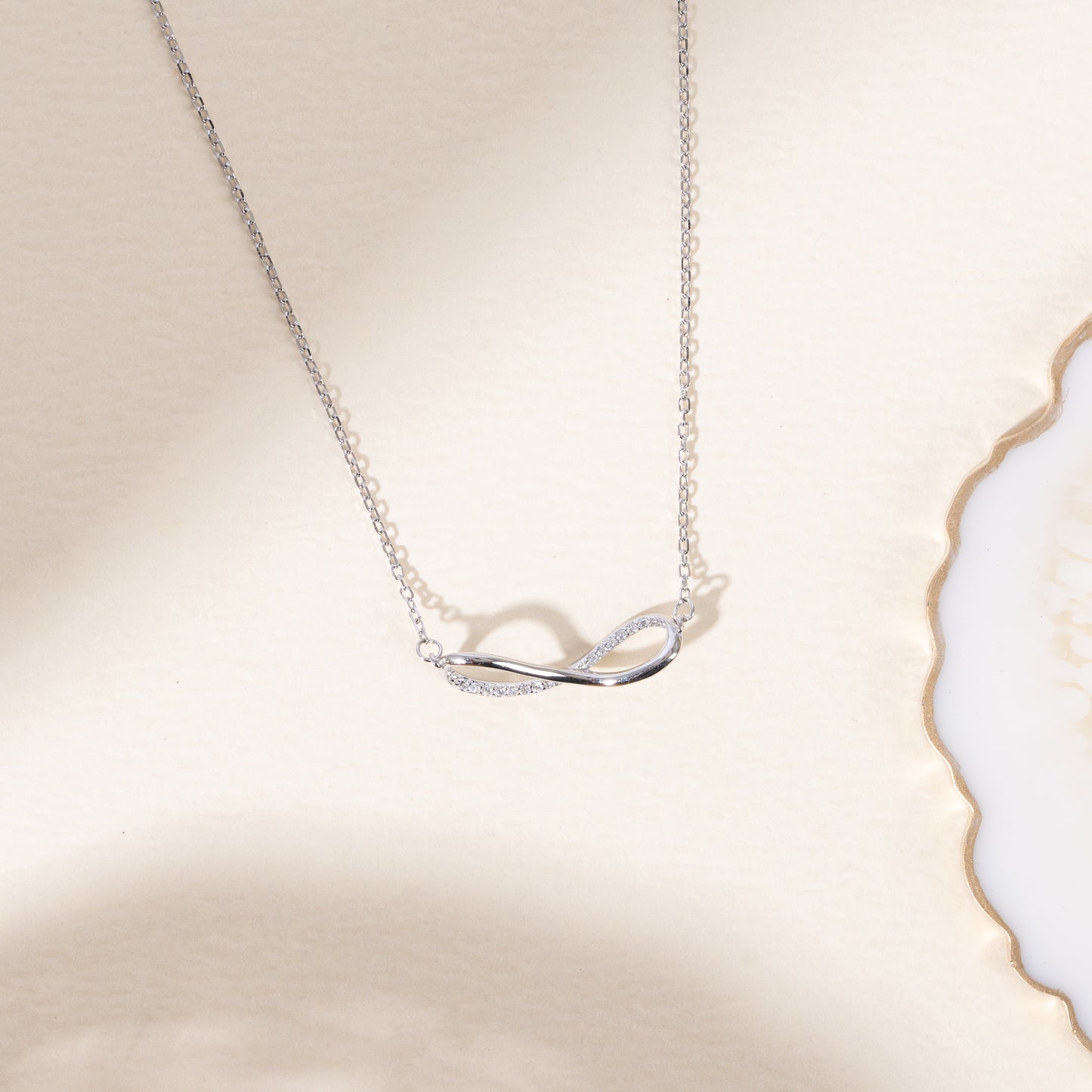 Boundless Beauty Necklace
