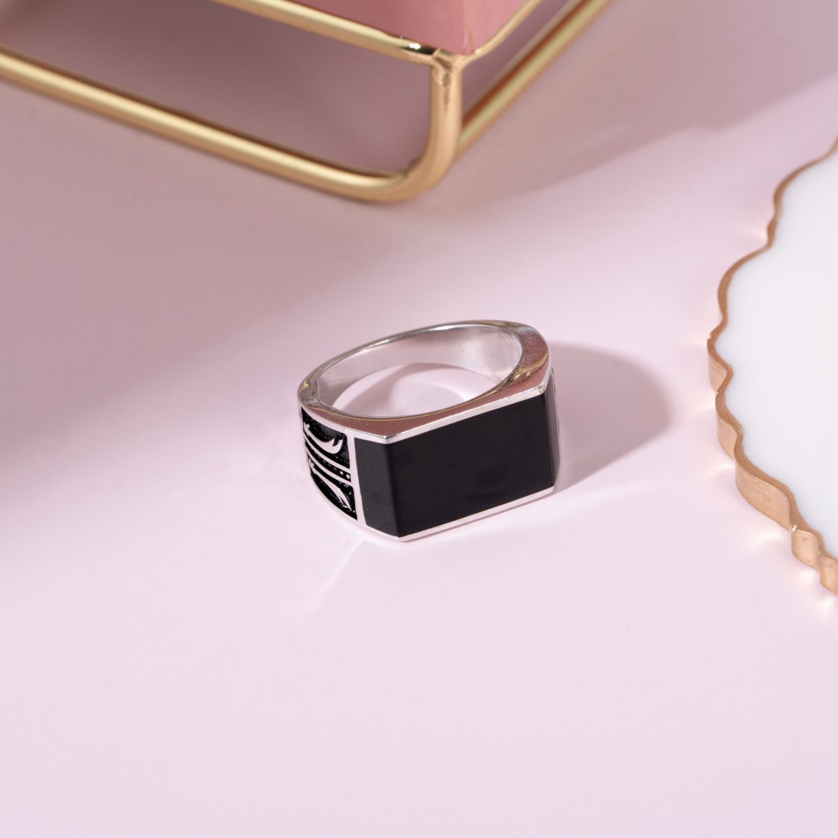 Void Block Ring