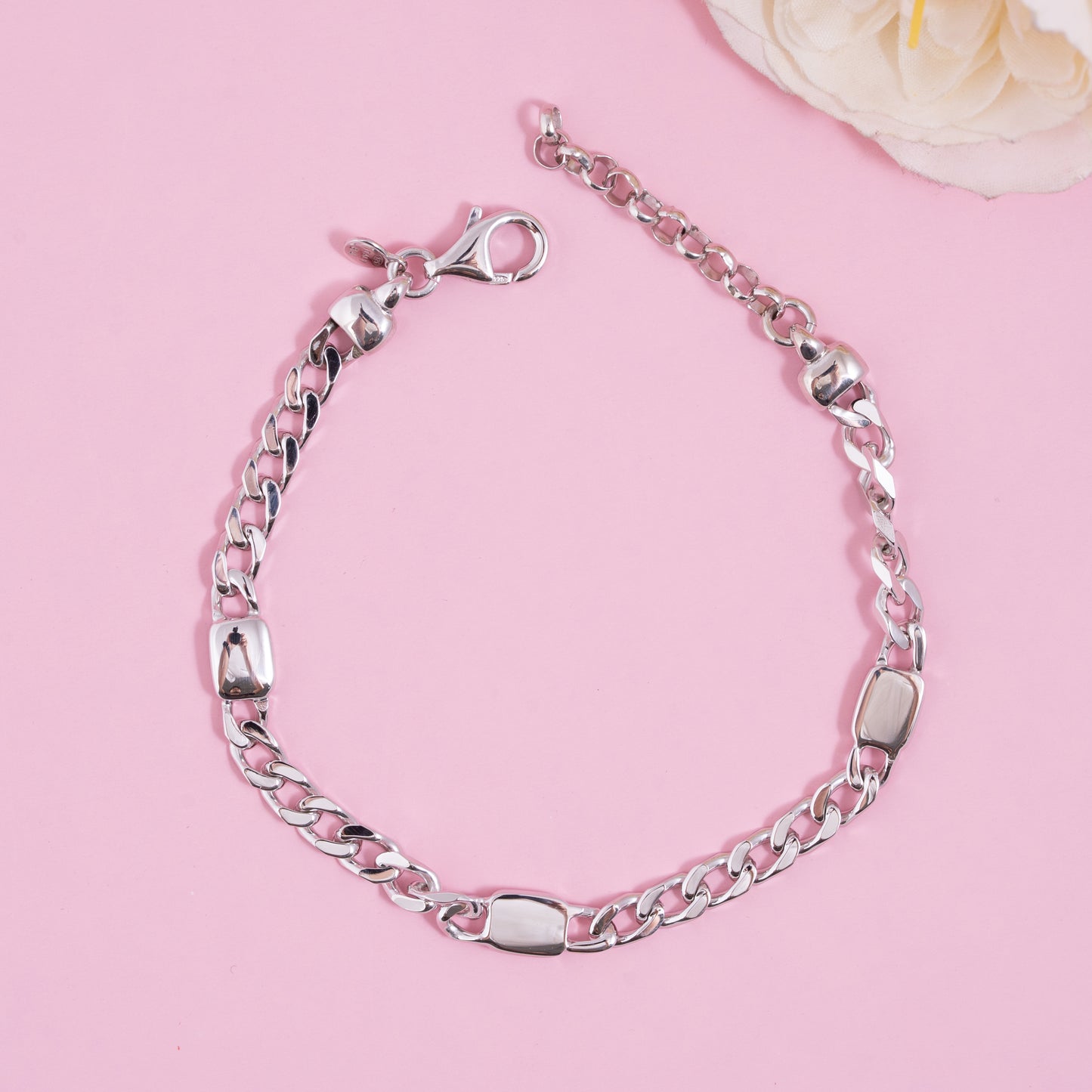 Valor Link Bracelet