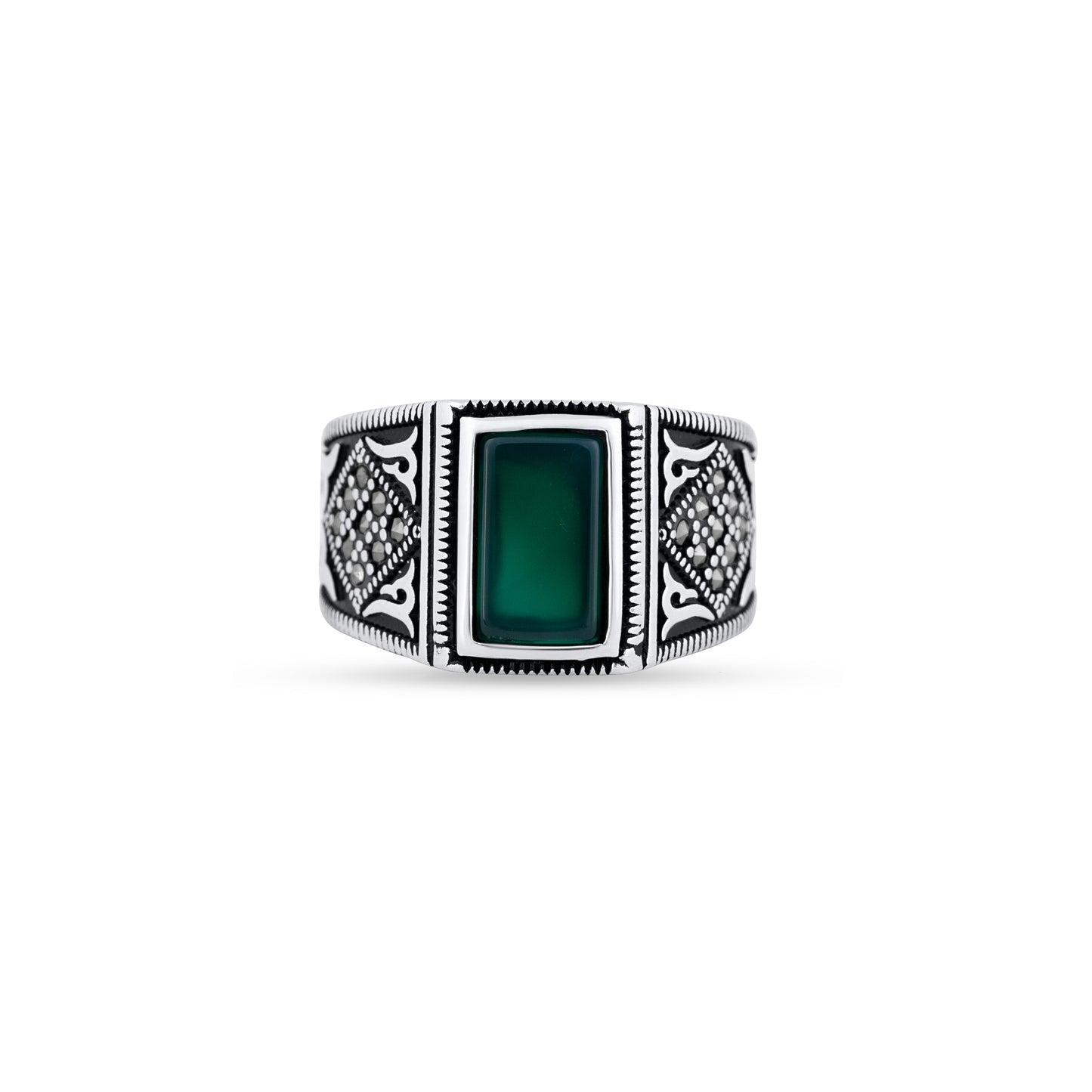 Emerald Reign Ring