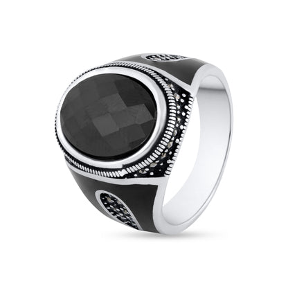 Onyx Regent Ring