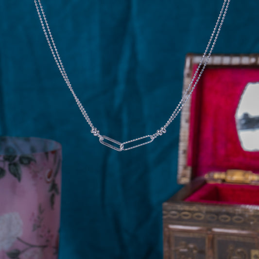 Minimalist  Clasp Silver Necklace