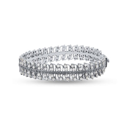 Glimmering Pearl Silver Bracelet