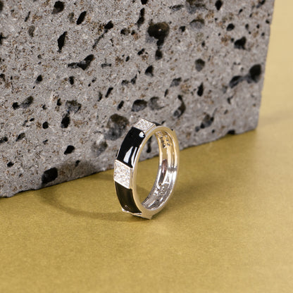 Dark Radiance Ring