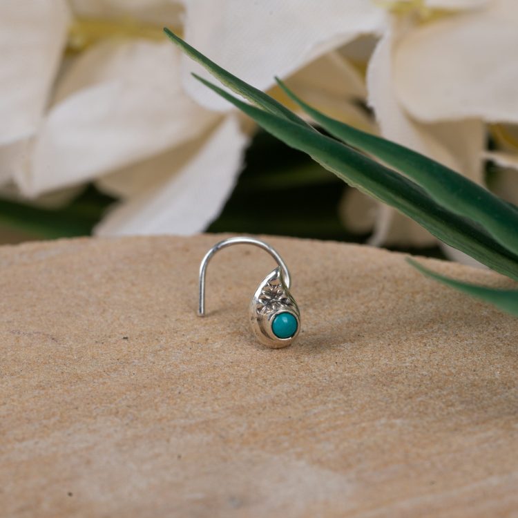 Aqua Leaflet Nose Stud