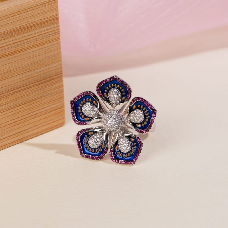 Prismatic Fleur Ring