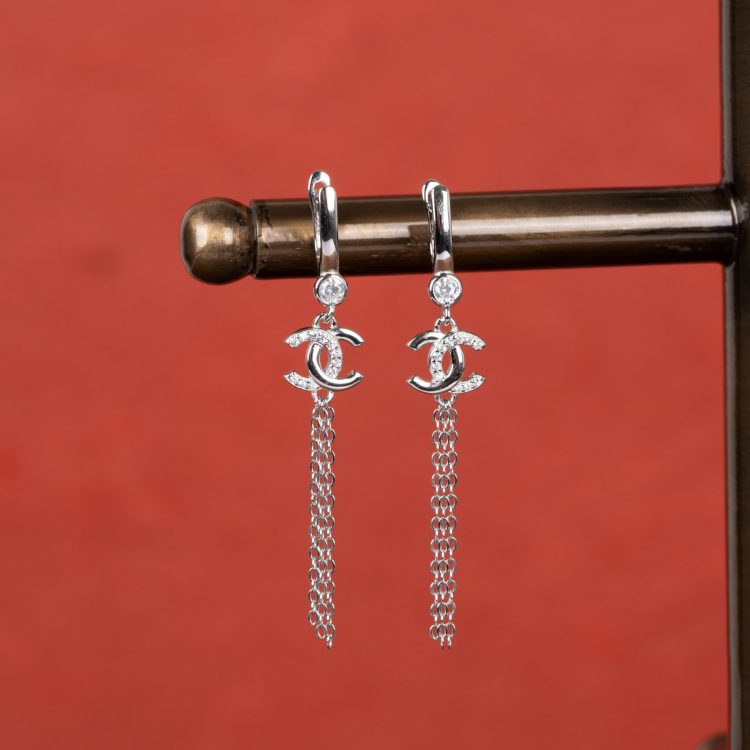 Starry Tassel Earrings