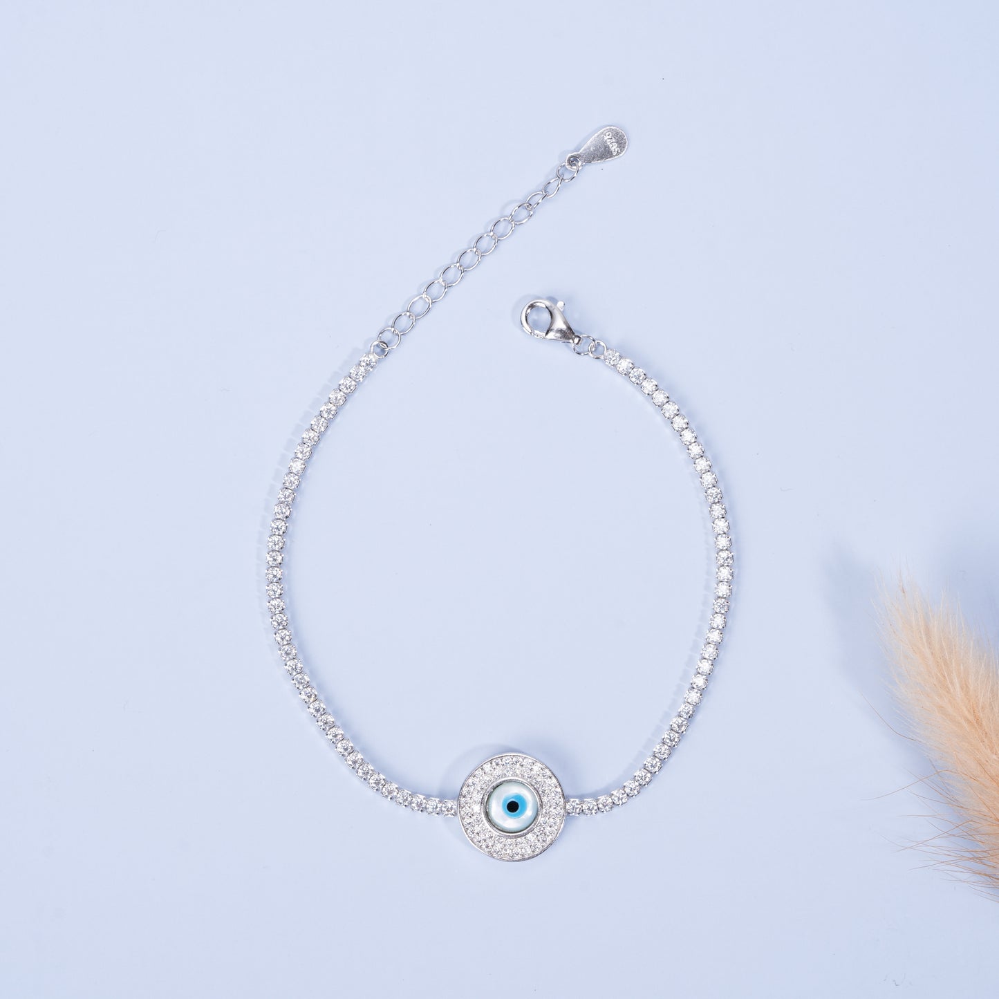 Silver Radiant Gaze Bracelet