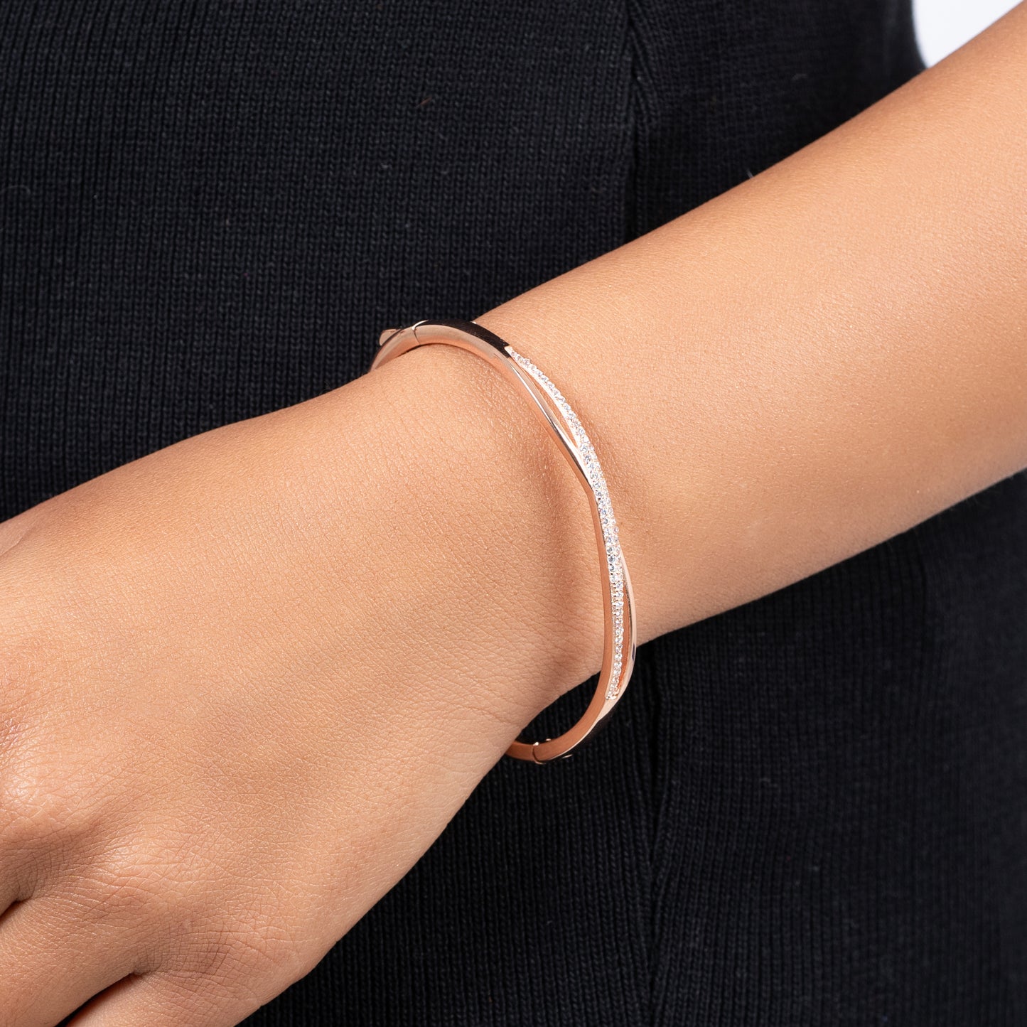 Twisted Rose Glow Bangle
