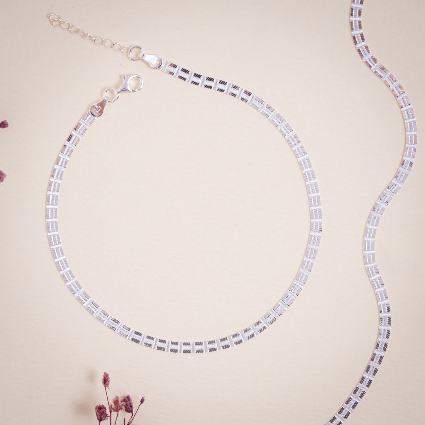Lattice Glow Anklet
