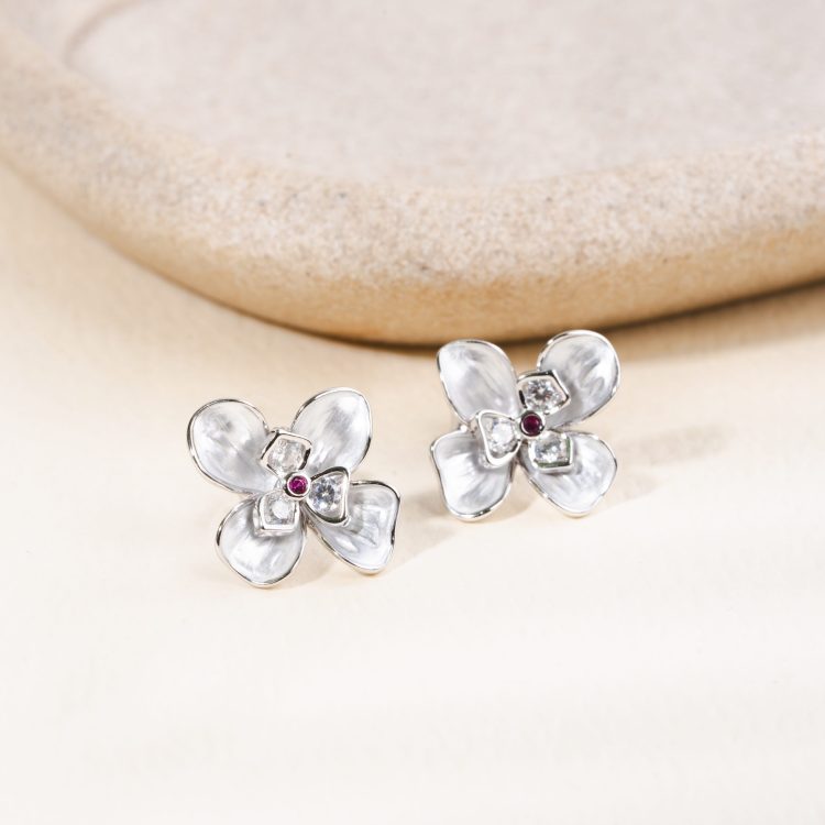 Sculpted Glow Earrings