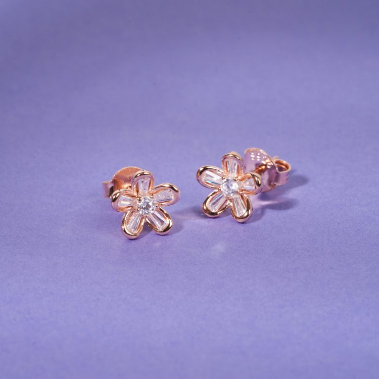 Floweret Spark Studs